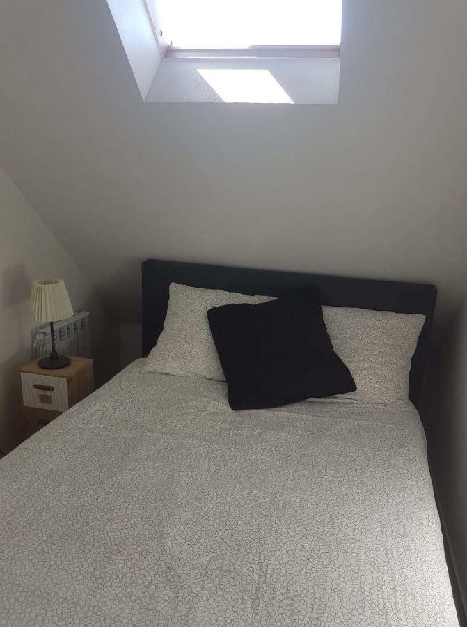 Orleans Appartement 2 Chambres Avec Parking Exterior foto